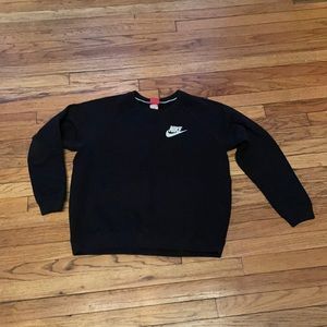 Nike women crew neck